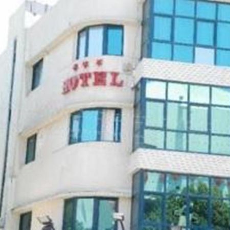 Ophir Hotel Tel Aviv Exterior photo